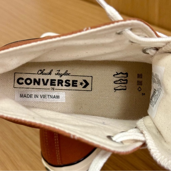 Converse Chuck Taylor 70 High Top Sneakers - Tan - Picture 9 of 9
